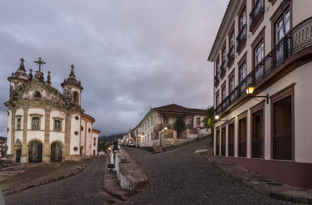 Hotel Solar Do Rosario Оро Прето Екстериор снимка The historic centre of Vila Viçosa