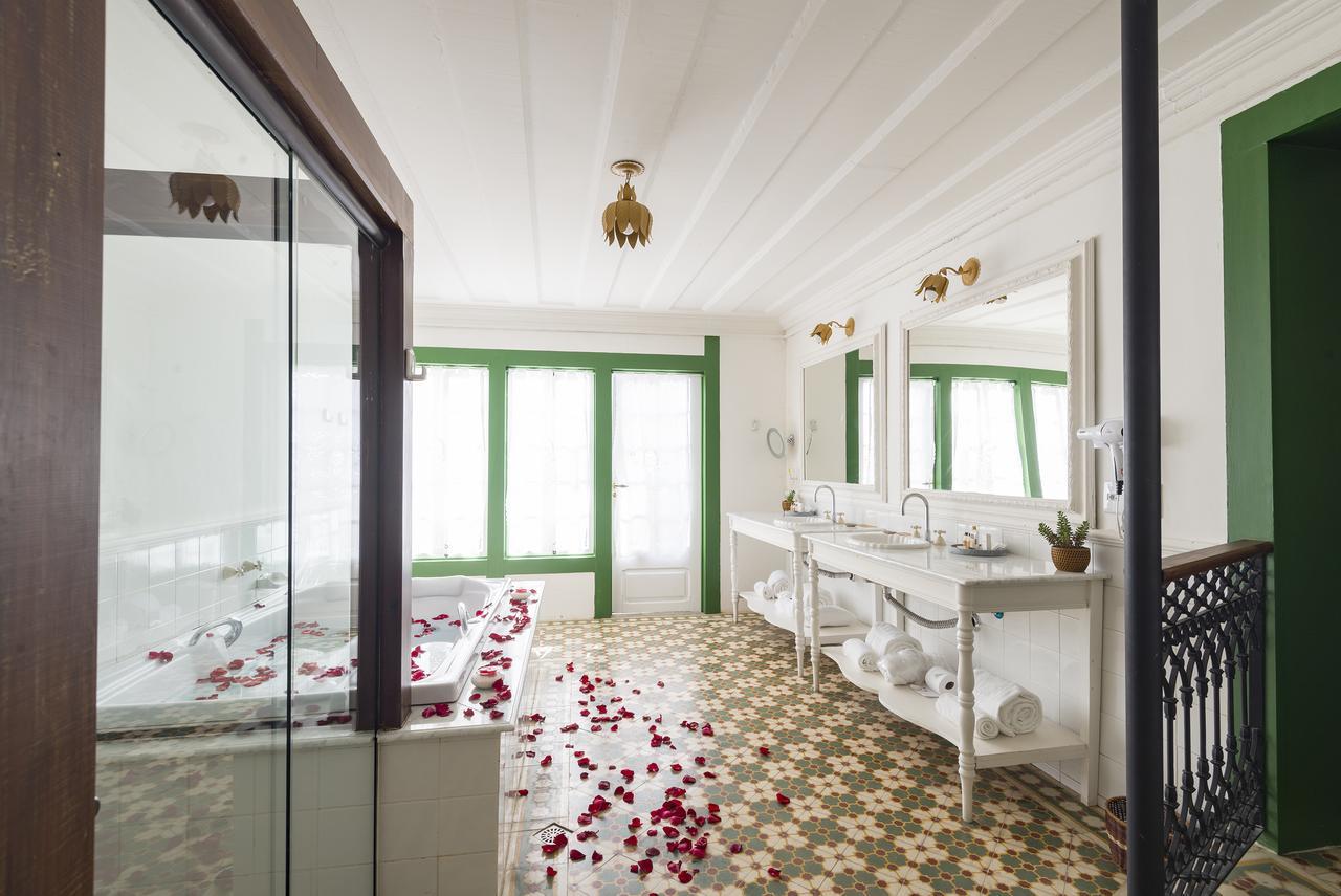 Hotel Solar Do Rosario Оро Прето Екстериор снимка Bathroom