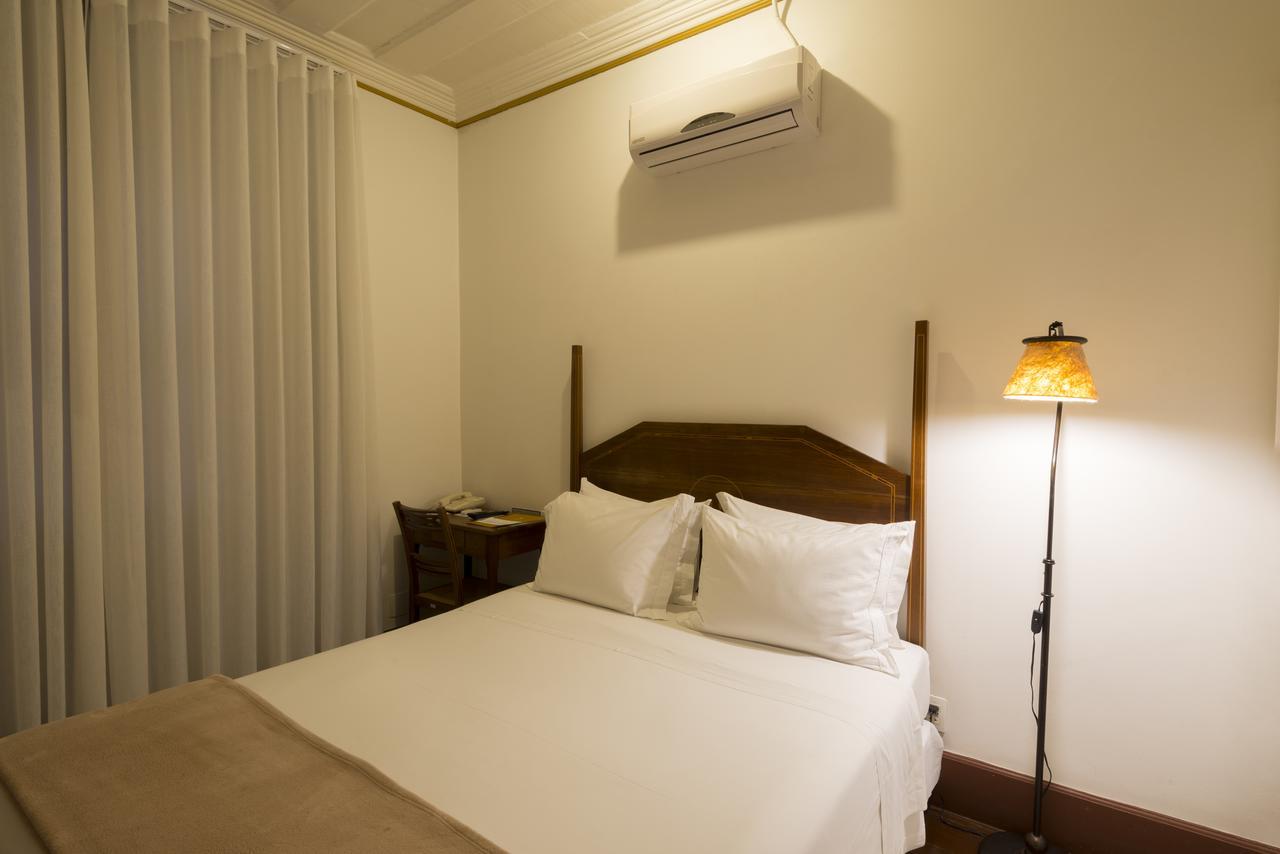 Hotel Solar Do Rosario Оро Прето Екстериор снимка A room at the hotel